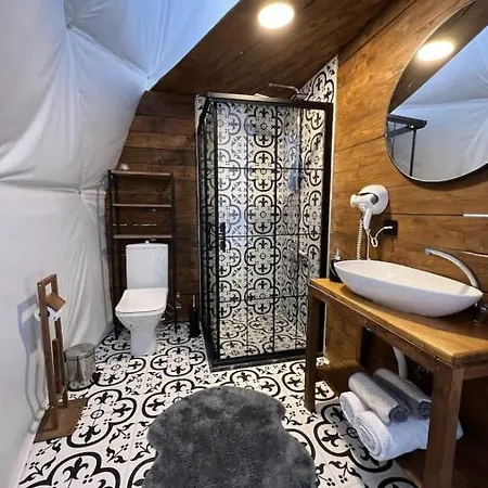 White Moon Luxe tent *